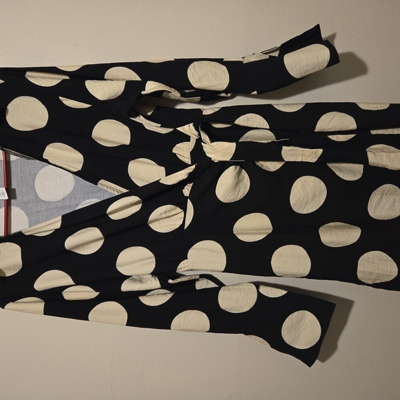 Black and Cream Polka Dot Fabric - Picture 4 of 11